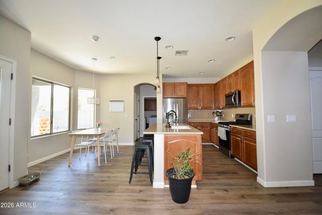232 S LA AMADOR Trail, Casa Grande, AZ 85194