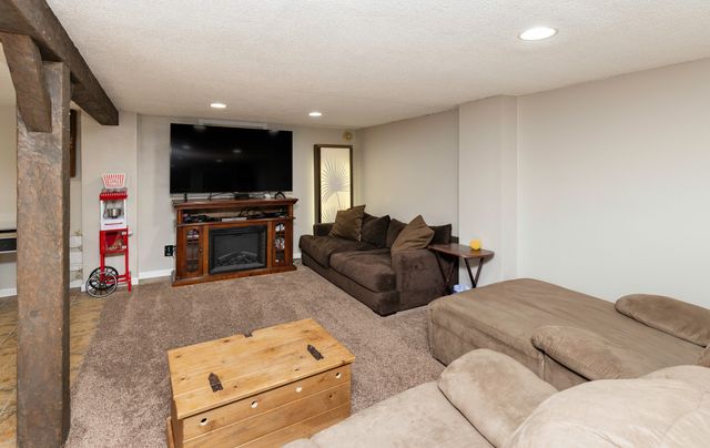 1505 4th Street SW, Altoona, IA 50009
