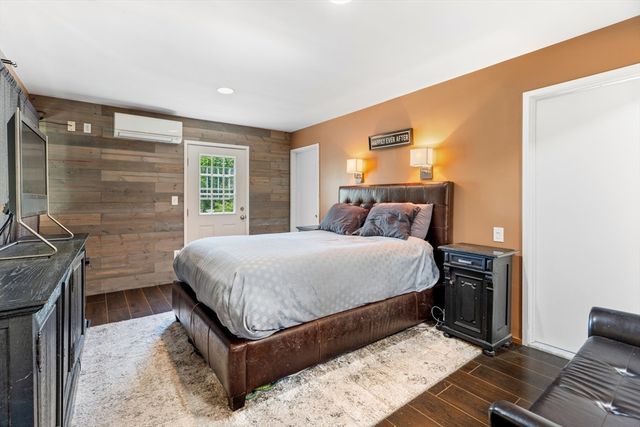 241 Perryville Rd, Rehoboth, MA 02769