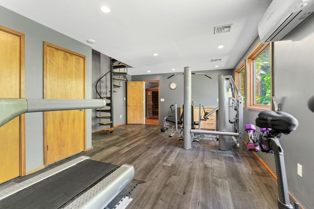 241 Perryville Rd, Rehoboth, MA 02769