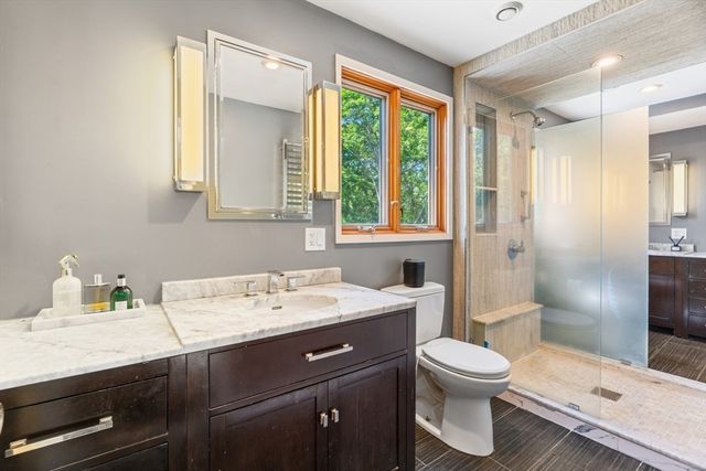 241 Perryville Rd, Rehoboth, MA 02769