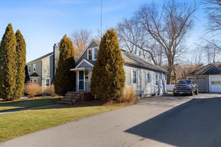 9 Wildwood Rd, Medford, MA 02155