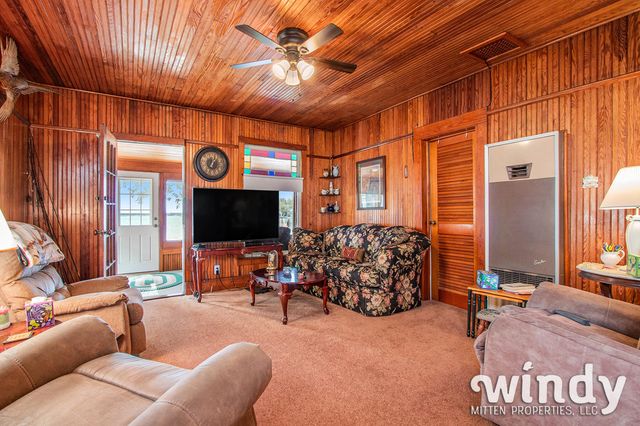 5412 Forest Avenue, Watervliet, MI 49098