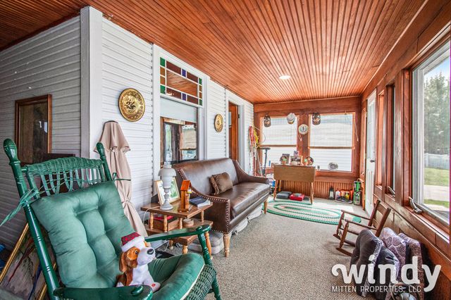 5412 Forest Avenue, Watervliet, MI 49098