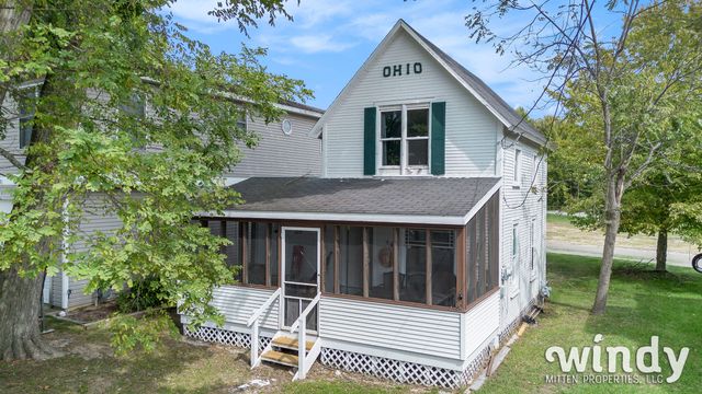 5412 Forest Avenue, Watervliet, MI 49098