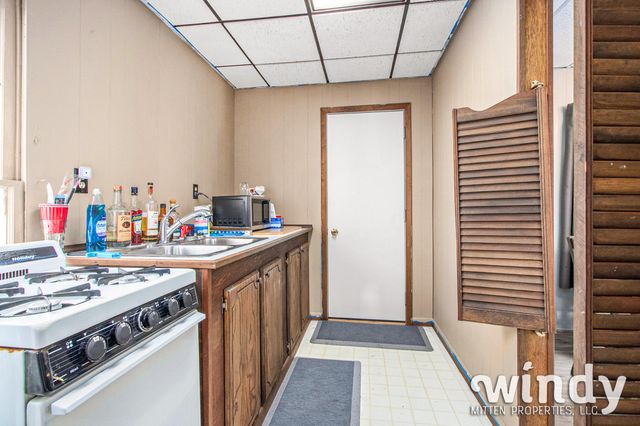 5412 Forest Avenue, Watervliet, MI 49098