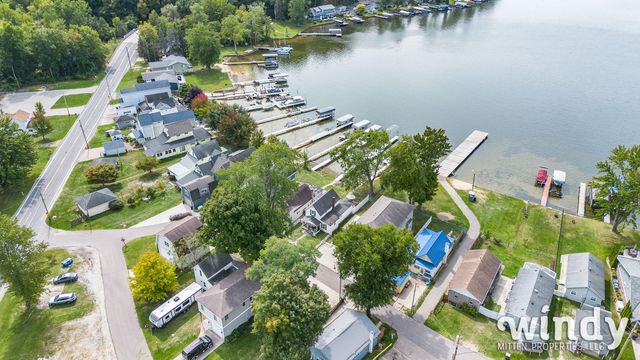 5412 Forest Avenue, Watervliet, MI 49098