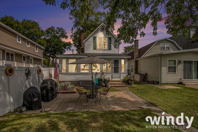 5412 Forest Avenue, Watervliet, MI 49098