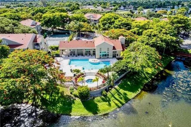 1780 Palm Cove Boulevard 6-308, Delray Beach, FL 33445