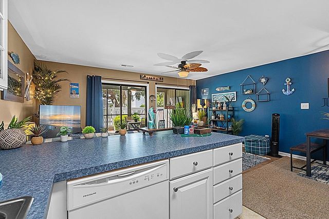 1851 Colony Dr Apt 5M, Myrtle Beach, SC 29575
