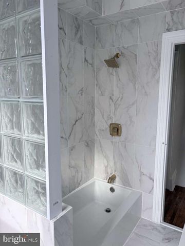 37 WALNUT ST, Pottstown, PA 19464