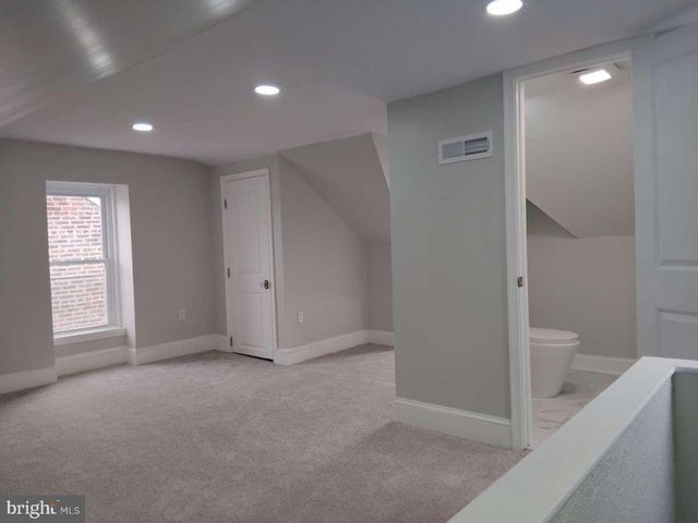 37 WALNUT ST, Pottstown, PA 19464