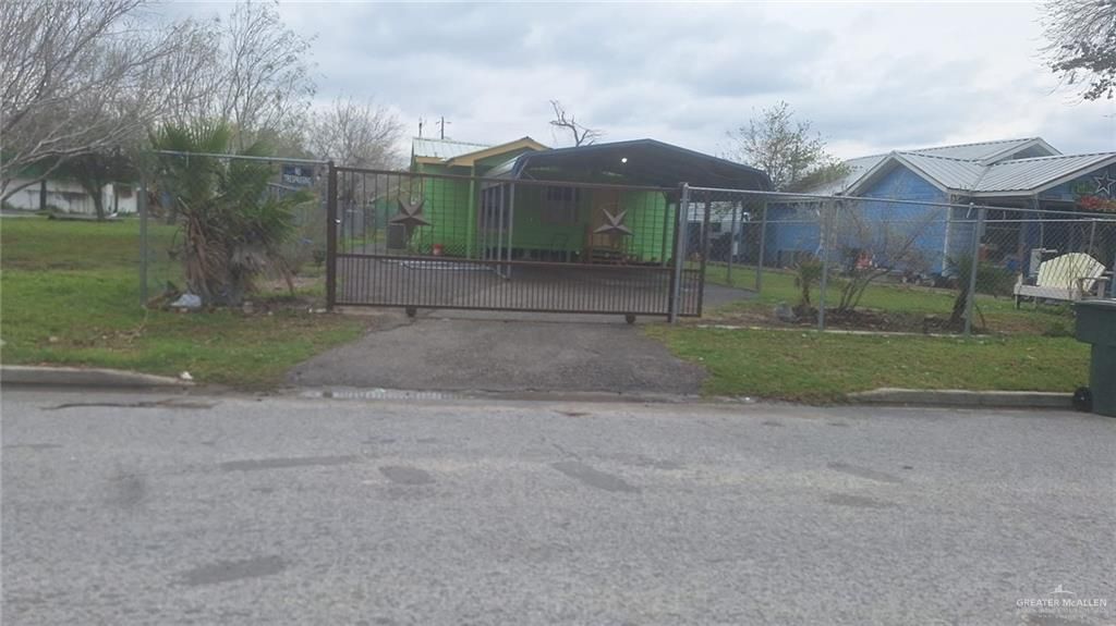 107 Ester Street, Edcouch, TX 78538