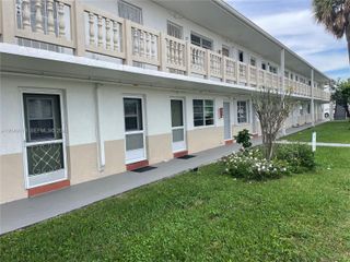 20120 NE 2nd Avenue W28, Miami Gardens, FL 33179