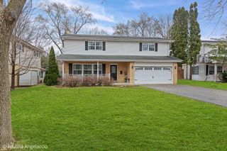 141 Kainer Avenue, Barrington, IL 60010