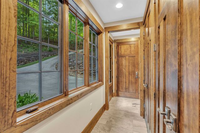 304 Trottingwolf Trail, Sunset, SC 29685