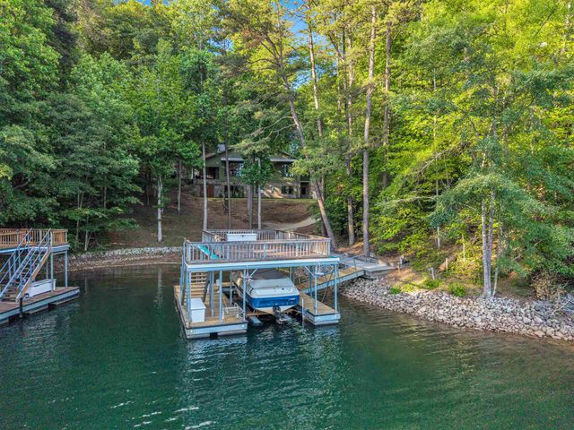 304 Trottingwolf Trail, Sunset, SC 29685
