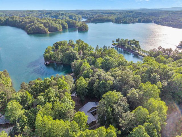 304 Trottingwolf Trail, Sunset, SC 29685