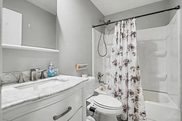 4520 Manchester Road, Middletown, OH 45042