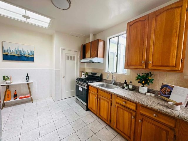 5465 Mission Street, San Francisco, CA 94112