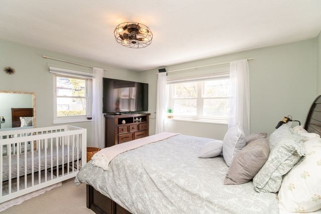 1075 Chestnut St 6, Newton, MA 02464