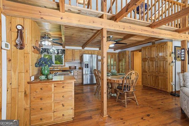 955 Lower Tails Creek Road, Ellijay, GA 30540