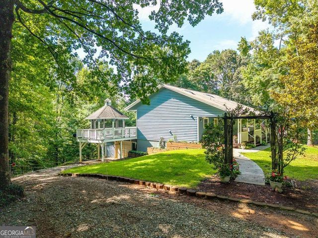955 Lower Tails Creek Road, Ellijay, GA 30540