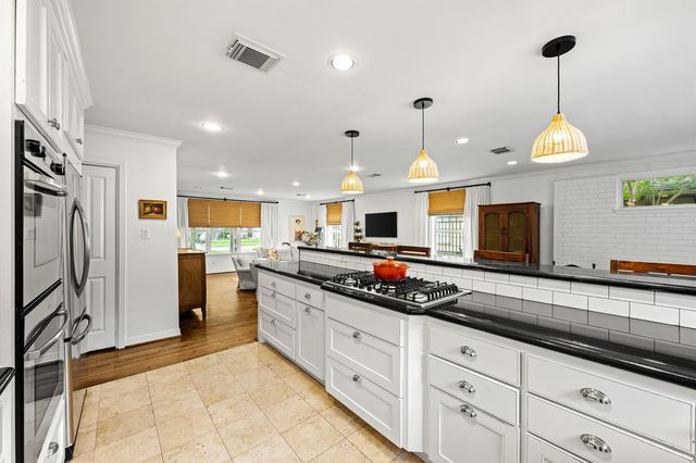 4014 Norfolk Street, Houston, TX 77027