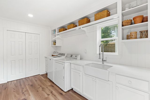 4014 Norfolk Street, Houston, TX 77027