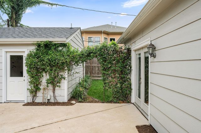 4014 Norfolk Street, Houston, TX 77027
