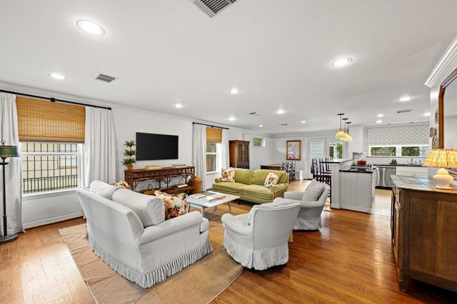 4014 Norfolk Street, Houston, TX 77027