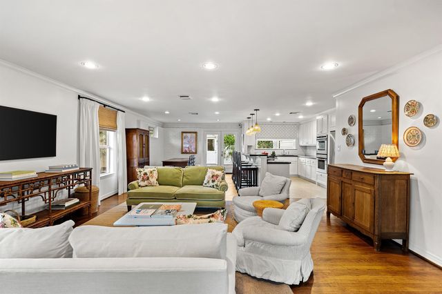 4014 Norfolk Street, Houston, TX 77027