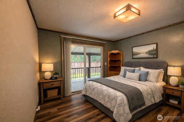 329 Sextans Avenue SW, Ocean Shores, WA 98569