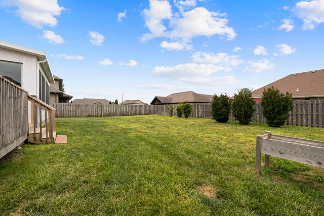 1515 S Natchez Road, Republic, MO 65738