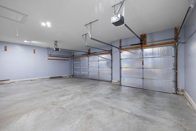 1515 S Natchez Road, Republic, MO 65738