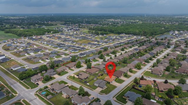 1515 S Natchez Road, Republic, MO 65738