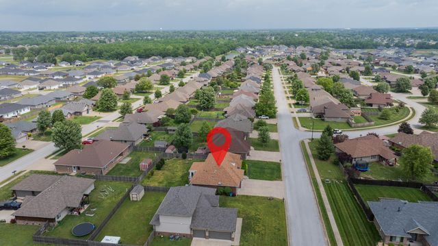 1515 S Natchez Road, Republic, MO 65738