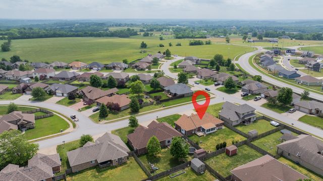 1515 S Natchez Road, Republic, MO 65738