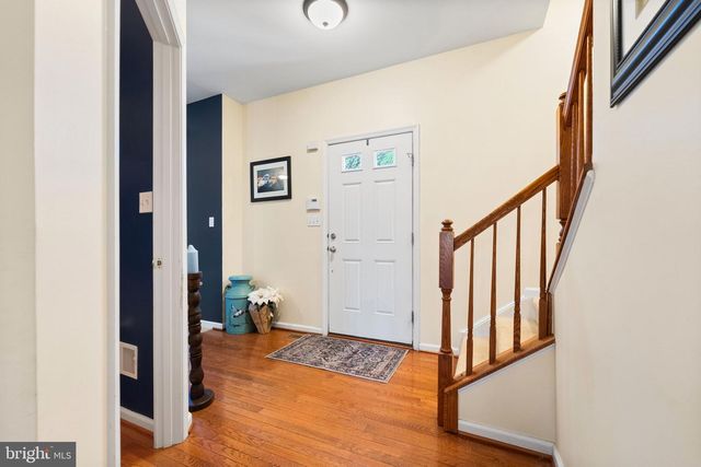 4 MCKEAN CIR, West Grove, PA 19390