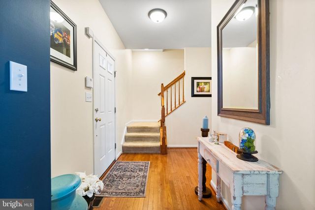 4 MCKEAN CIR, West Grove, PA 19390