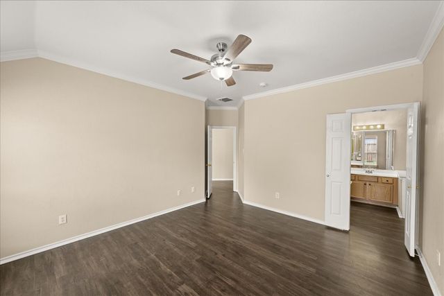 6500 Spencer Drive, Arlington, TX 76002