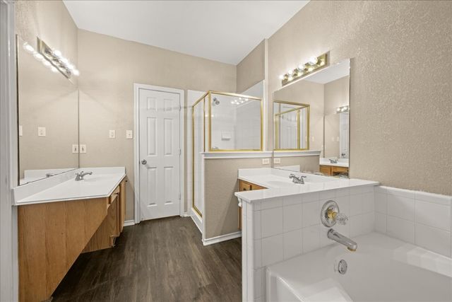 6500 Spencer Drive, Arlington, TX 76002