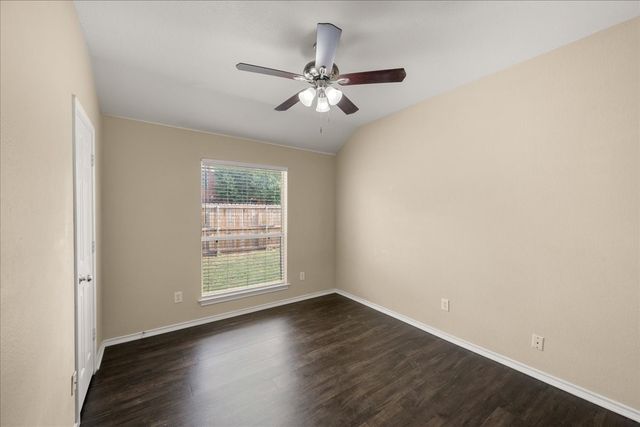 6500 Spencer Drive, Arlington, TX 76002