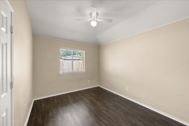 6500 Spencer Drive, Arlington, TX 76002