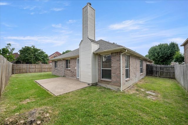 6500 Spencer Drive, Arlington, TX 76002