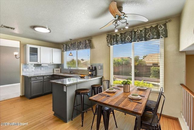 8529 W PERSHING Avenue, Peoria, AZ 85381
