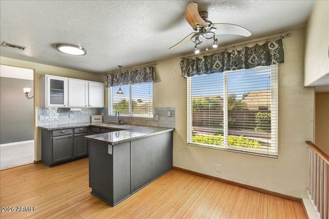 8529 W PERSHING Avenue, Peoria, AZ 85381