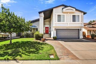 8529 W PERSHING Avenue, Peoria, AZ 85381