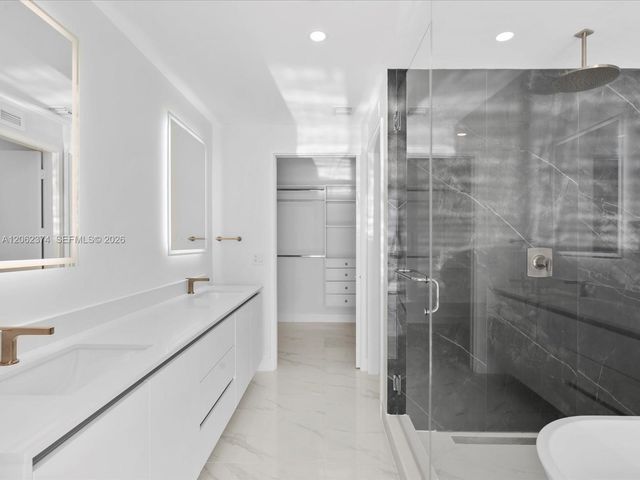 700 NE 24th Street 503, Miami, FL 33137