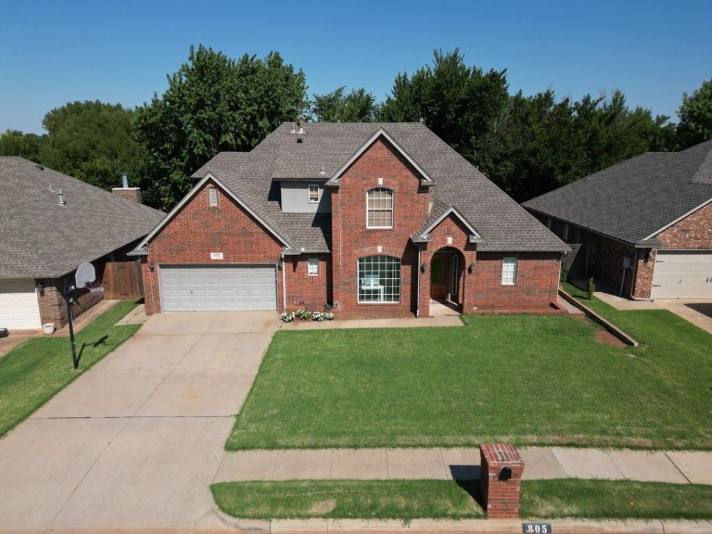 805 Colony Drive, Edmond, OK 73003